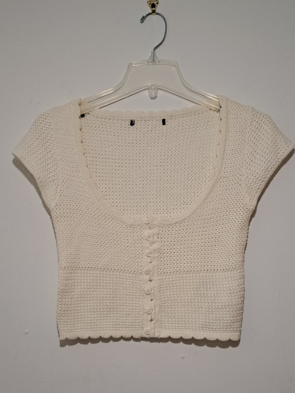 Women's Cream Knit Button-Front Crop Top